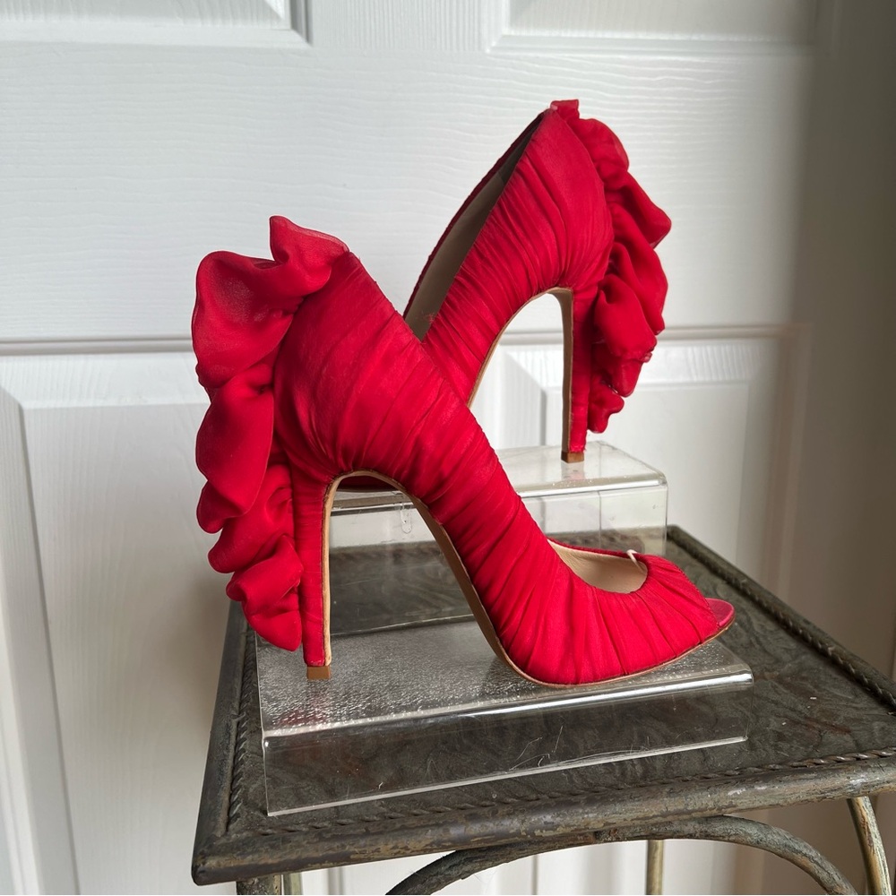 Max Kibardin Red Chiffon Ruffled Fabric Heels Peeptoe.